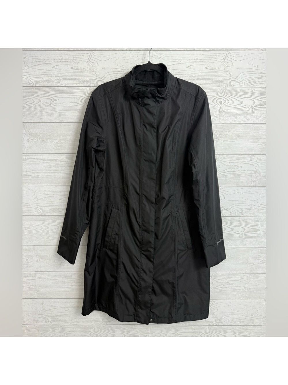 Eddie Bauer Women’s Black Nylon Midi Rain Coat. Size 10